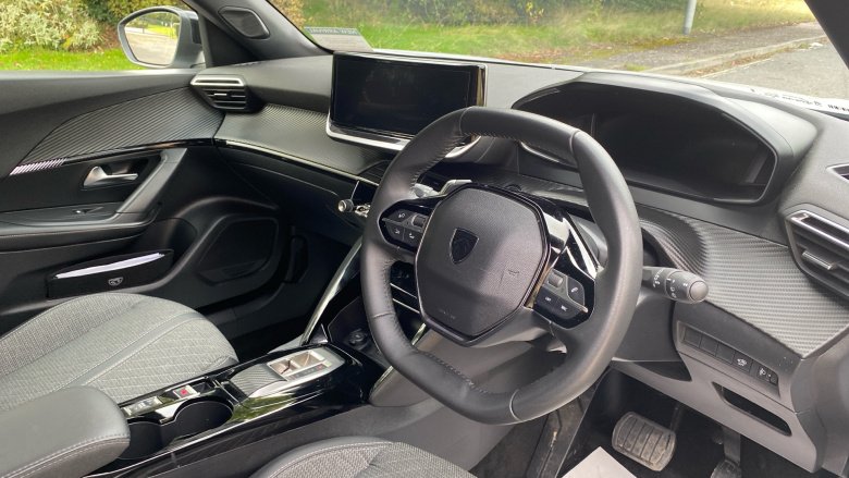 Peugeot 2008 1.2 PureTech 130 Allure 5dr EAT8 Petrol Estate